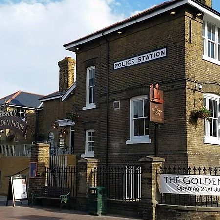 Готель The Golden Hope Wetherspoon Сіттінгборн Екстер'єр фото